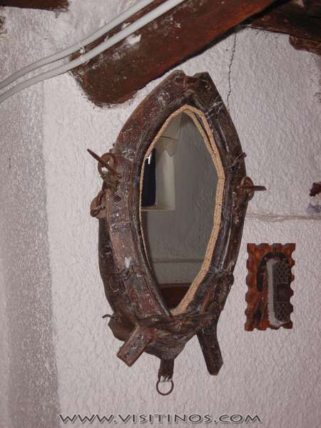 014_v-marg_04.08.jpg